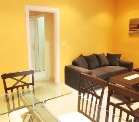 Apartman Homenfun Paralelo Barcelona